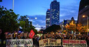 Reoberta la Ronda Litoral després d’estar tallada per les protestes dels docents amb motiu de la vaga educativa